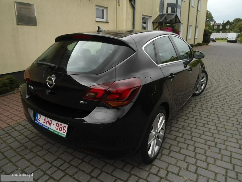 Opel Astra J 2