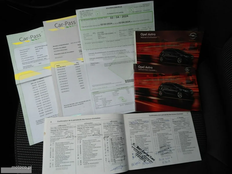 Opel Astra J 28