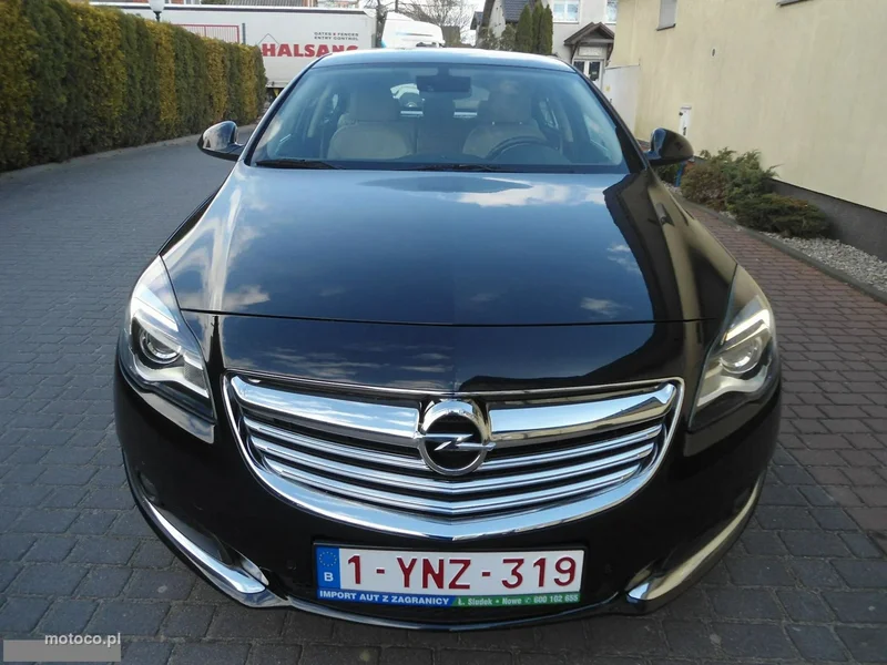Opel Insignia A 12