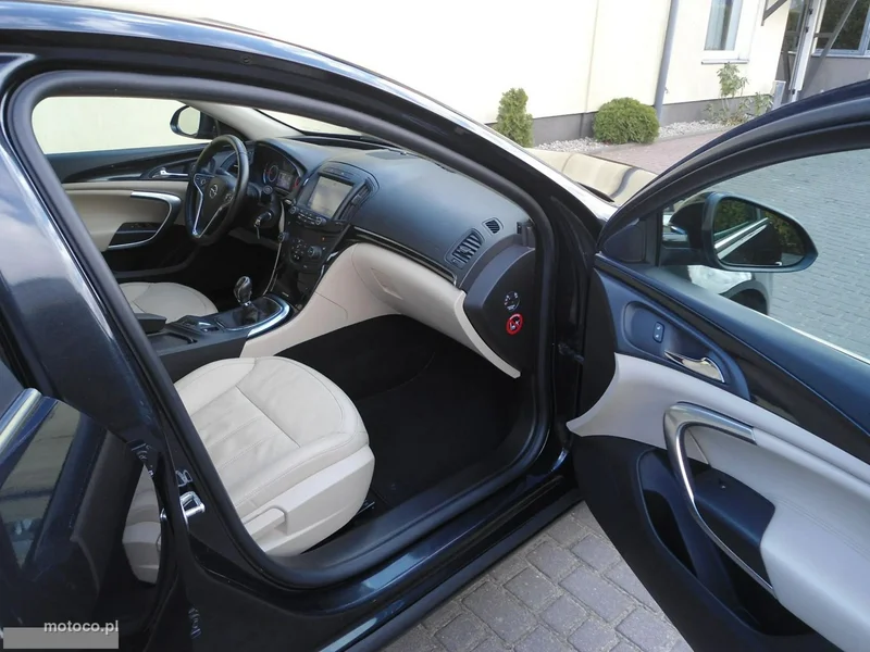 Opel Insignia A 19