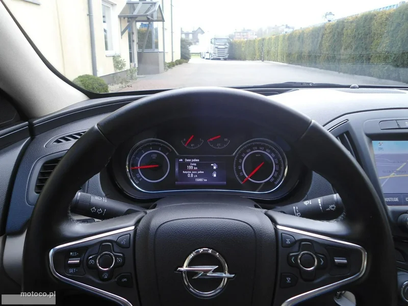 Opel Insignia A 25