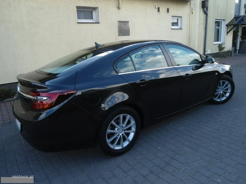 Opel Insignia A 6