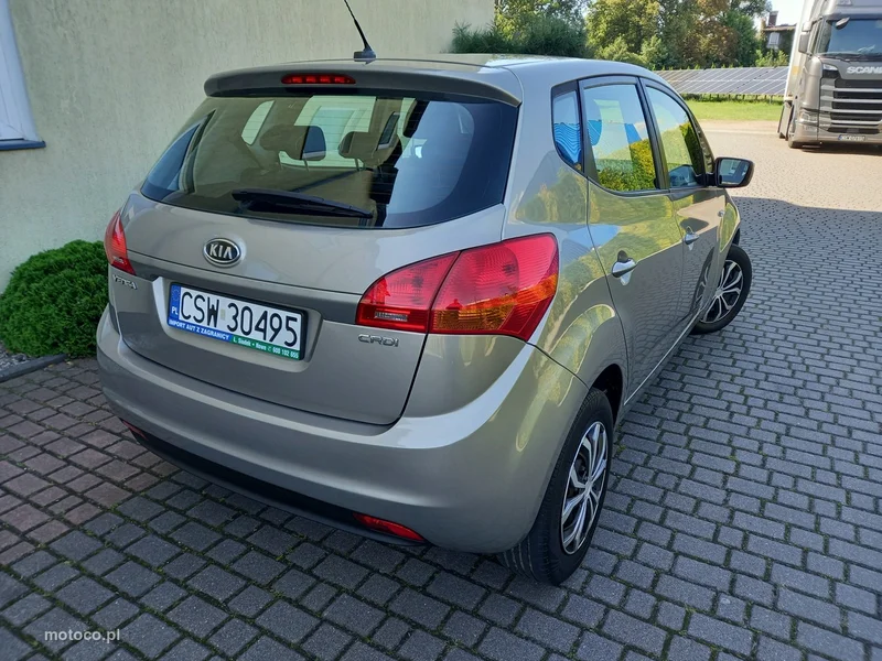 Kia Venga 7