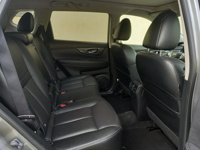 Nissan X-Trail 23