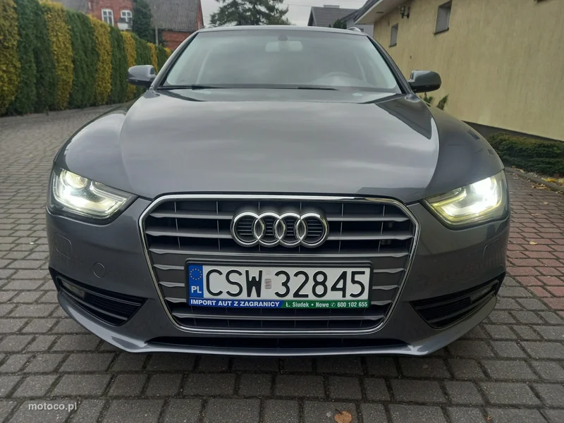 Audi A4 B8 12