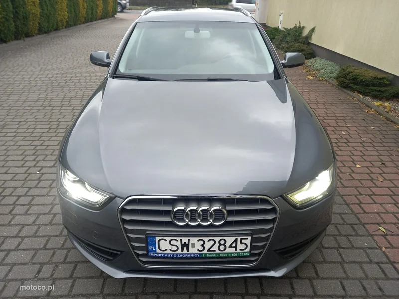 Audi A4 B8 13