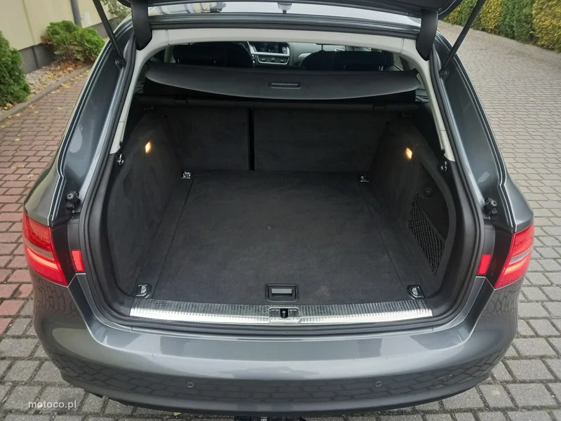 Audi A4 B8 21