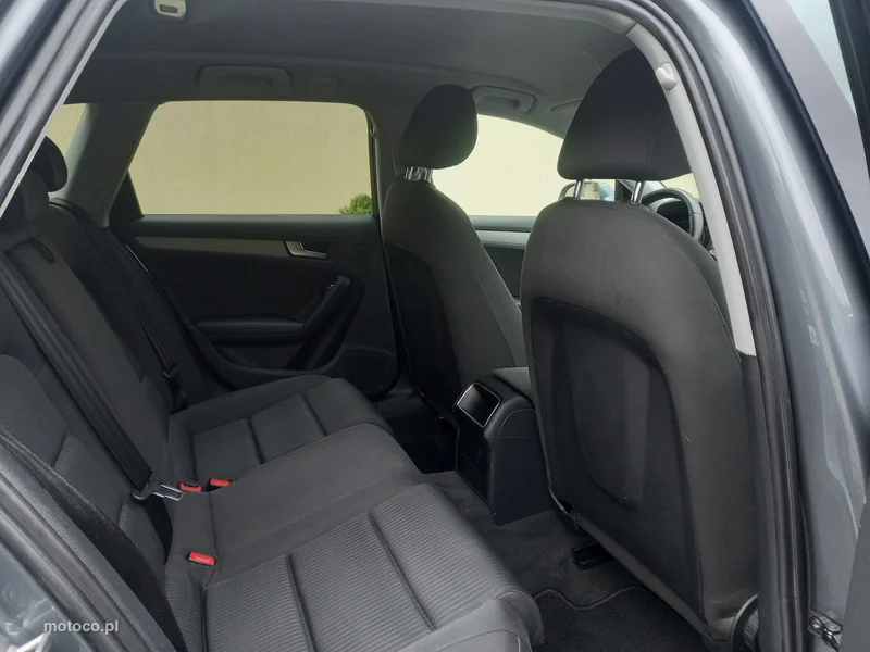 Audi A4 B8 25