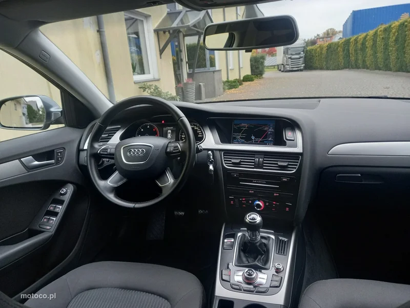 Audi A4 B8 26
