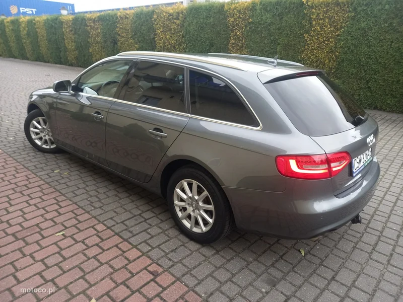 Audi A4 B8 8