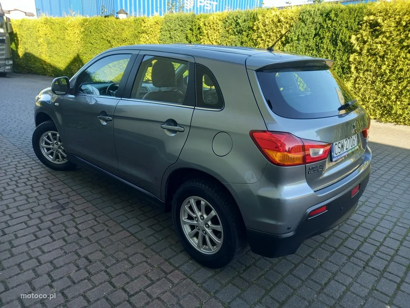 Mitsubishi ASX 8