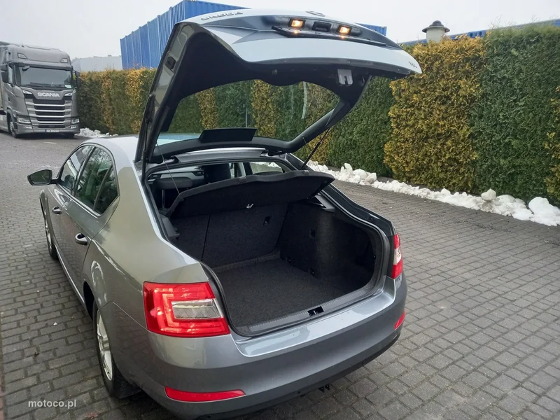 Skoda Octavia III 22