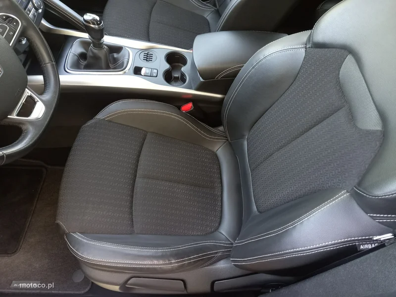 Renault Kadjar I 32