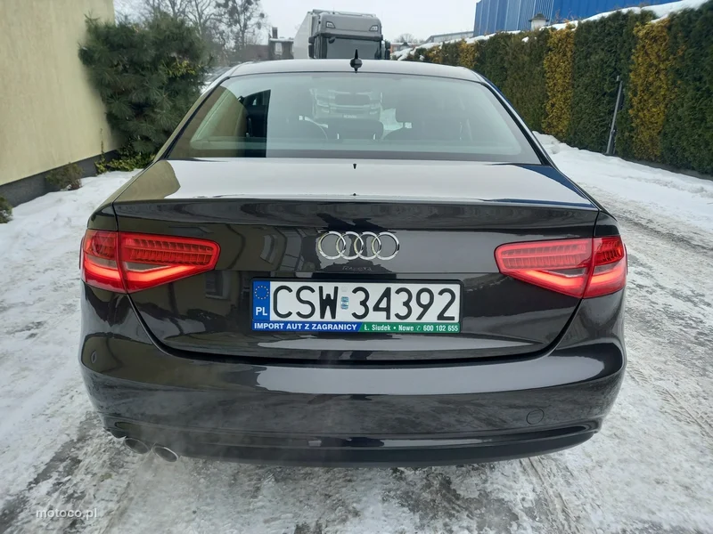 Audi A4 B8 15