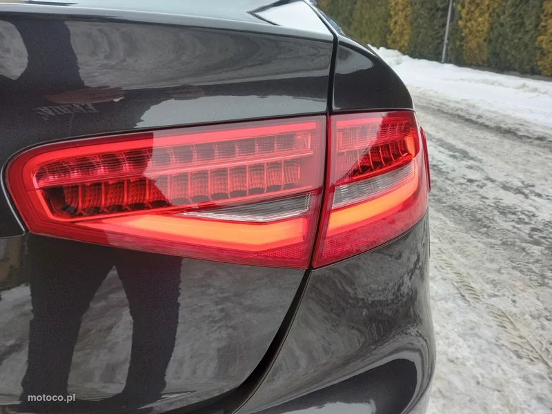 Audi A4 B8 17