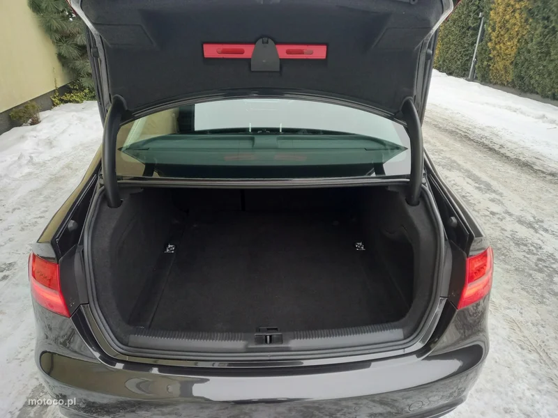 Audi A4 B8 18