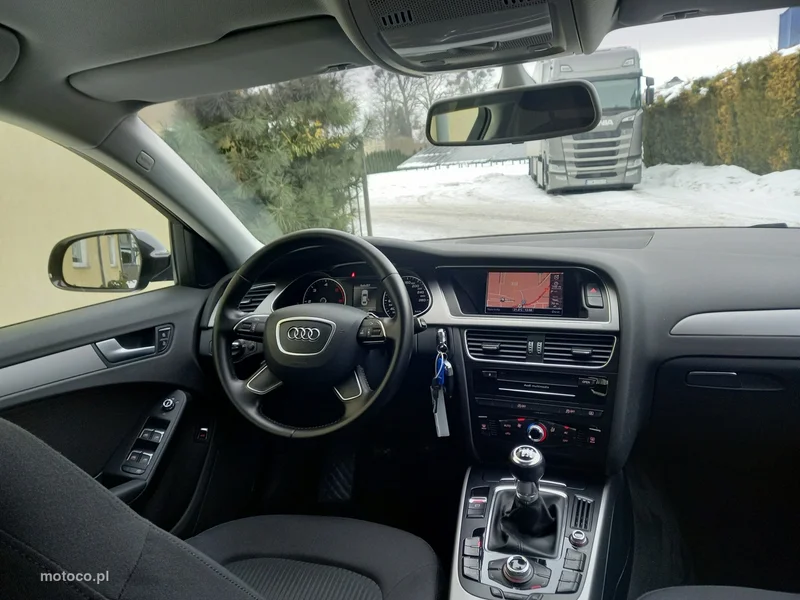 Audi A4 B8 26