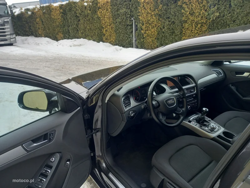 Audi A4 B8 29