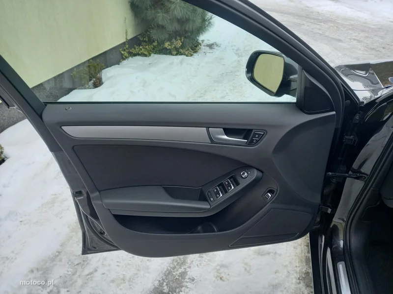 Audi A4 B8 30