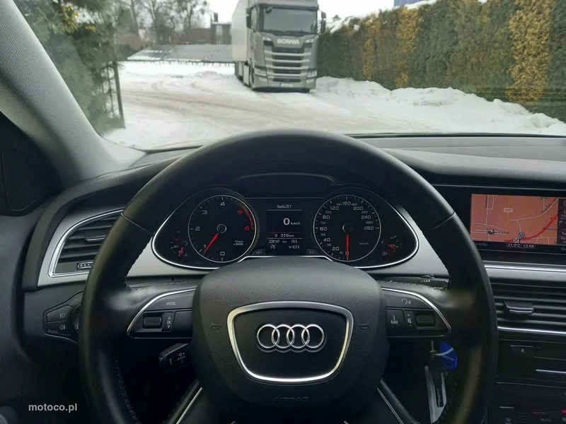 Audi A4 B8 33
