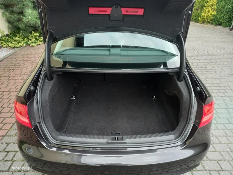 Audi A4 B8 18