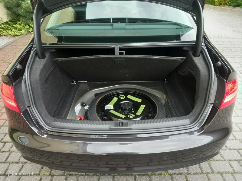 Audi A4 B8 19