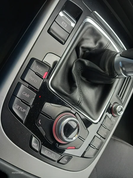 Audi A4 B8 31