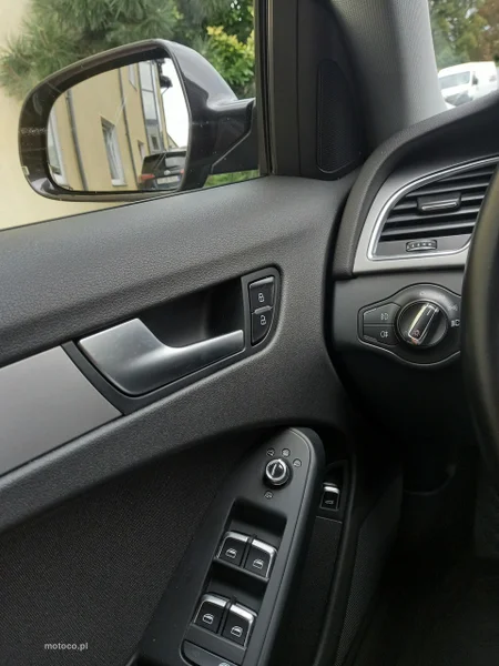 Audi A4 B8 32