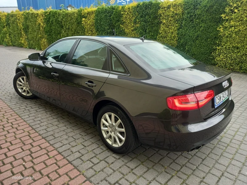 Audi A4 B8 7