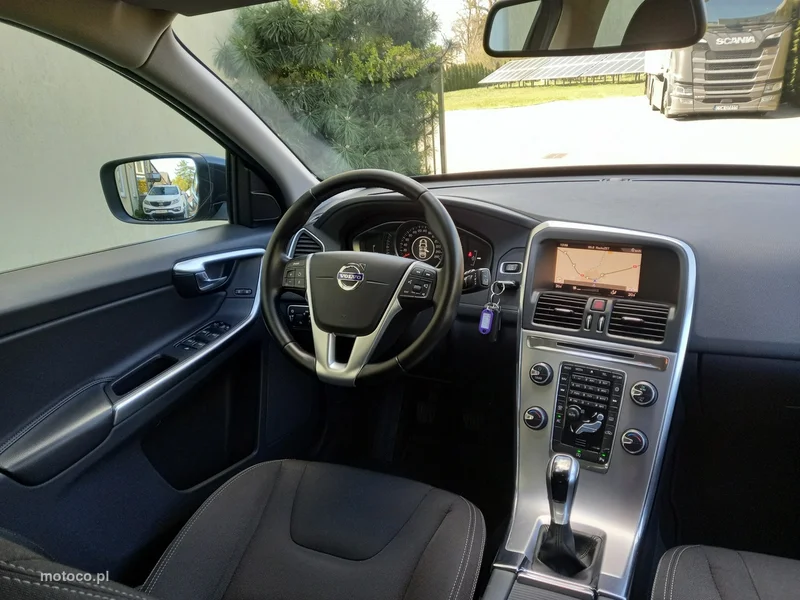Volvo XC 60 24