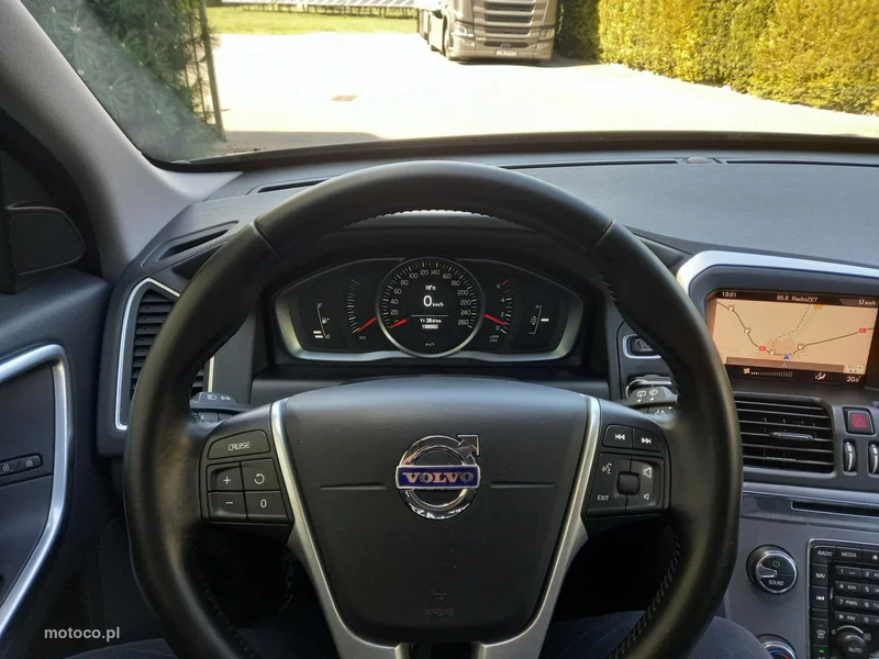 Volvo XC 60 30