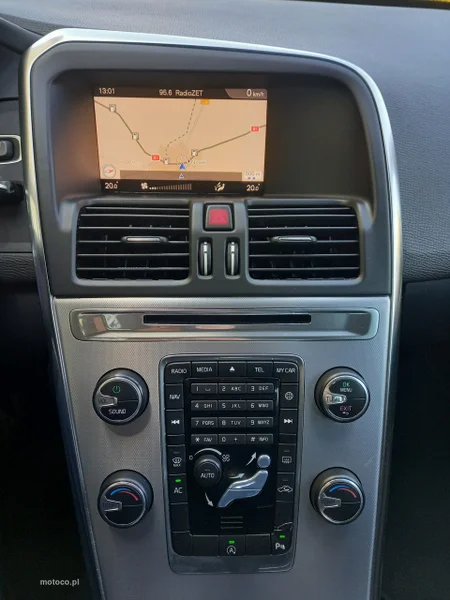 Volvo XC 60 33