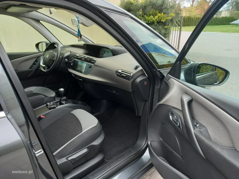 Citroen C4 Picasso 22