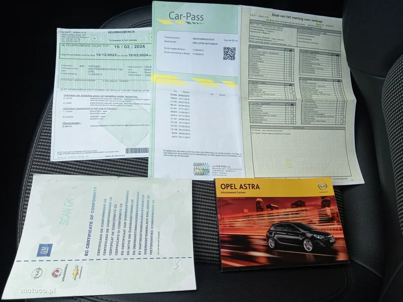 Opel Astra J 38