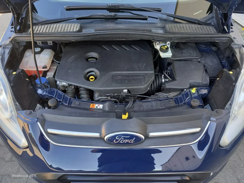Ford C-Max II 15