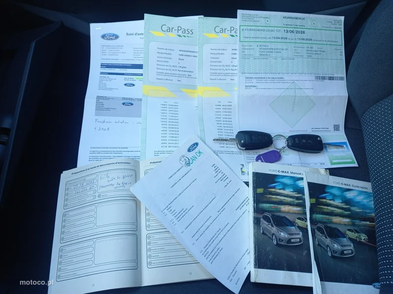Ford C-Max II 38