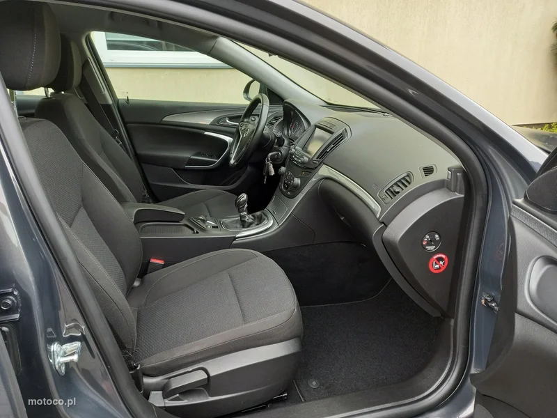 Opel Insignia A 19