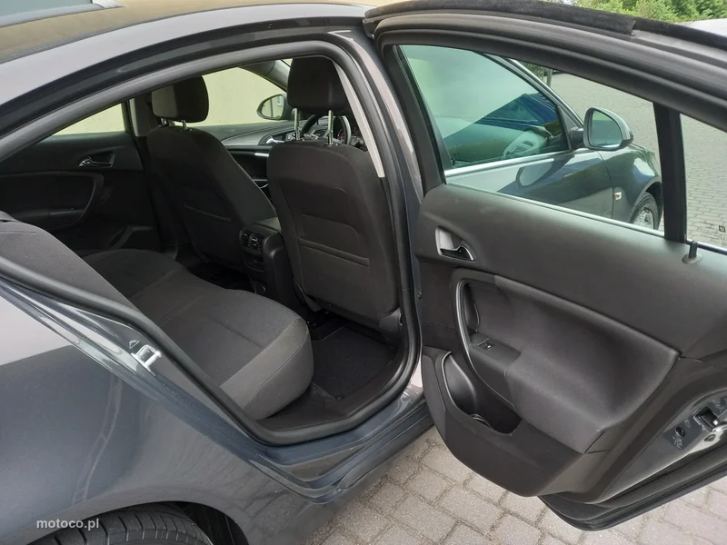 Opel Insignia A 22