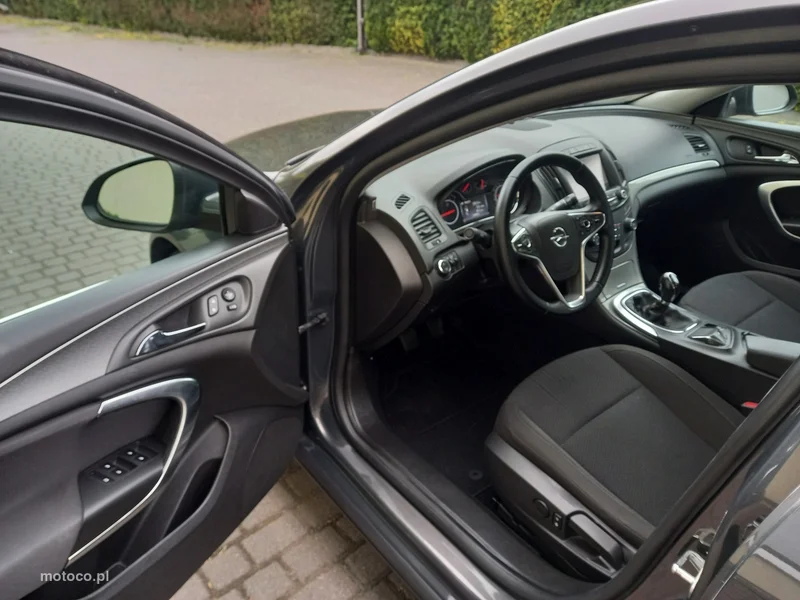 Opel Insignia A 25