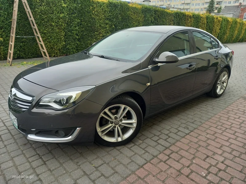 Opel Insignia A 4