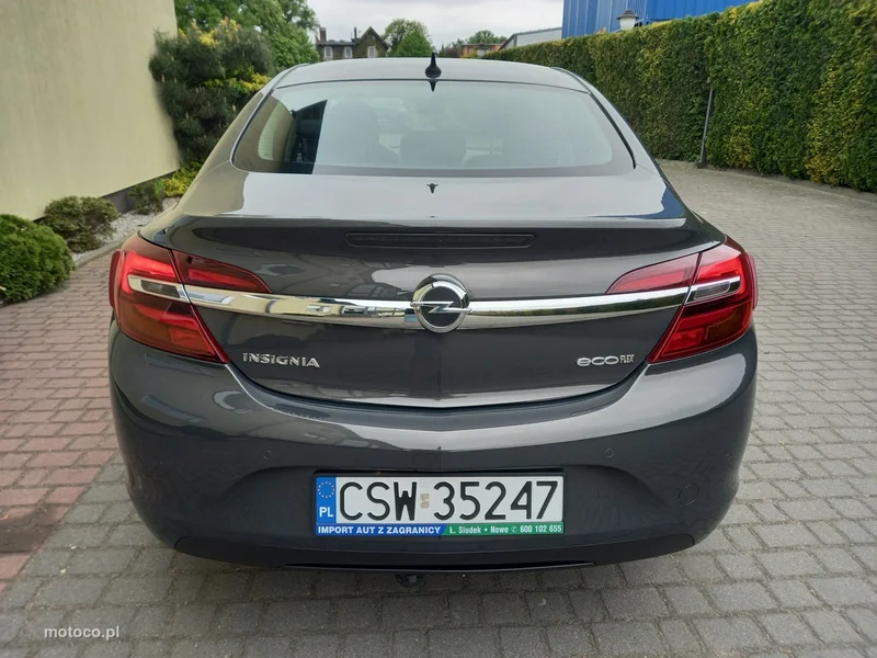 Opel Insignia A 9