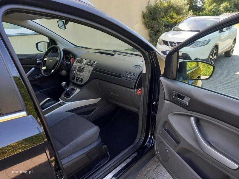 Ford Kuga I 20