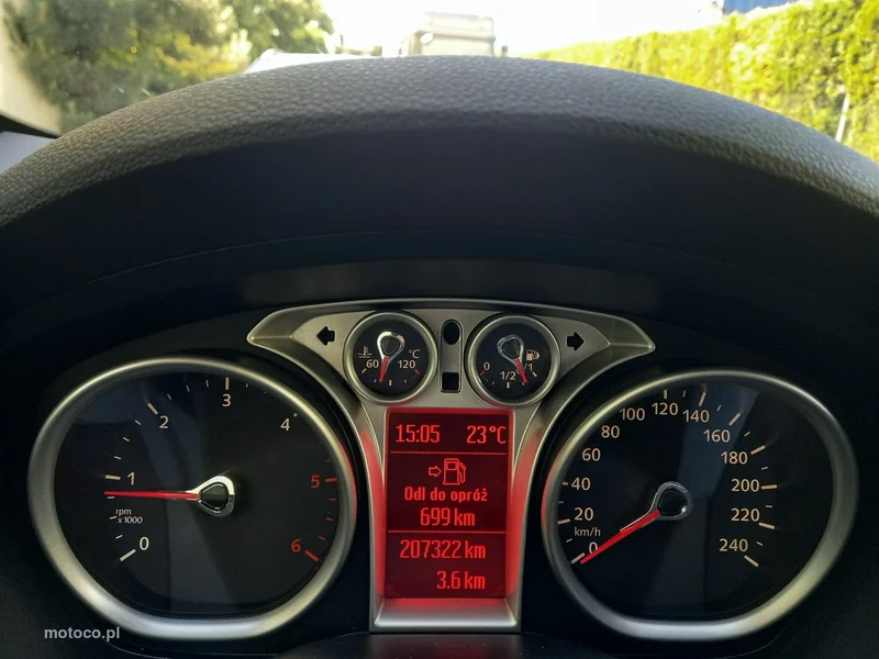 Ford Kuga I 29