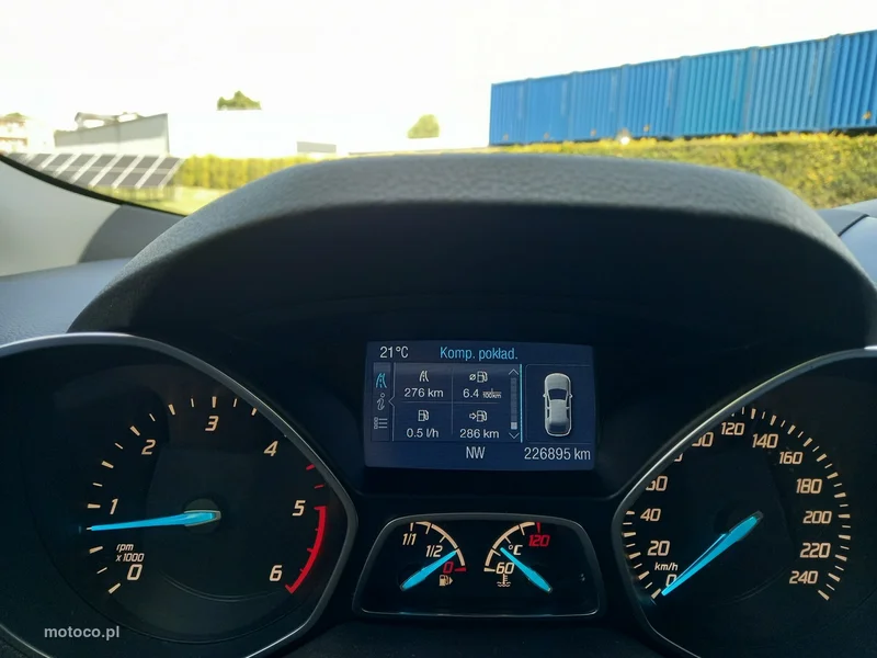 Ford Kuga II 29