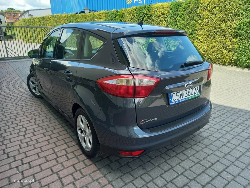 Ford C-Max II 9