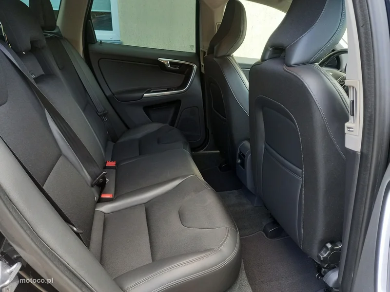 Volvo XC 60 24