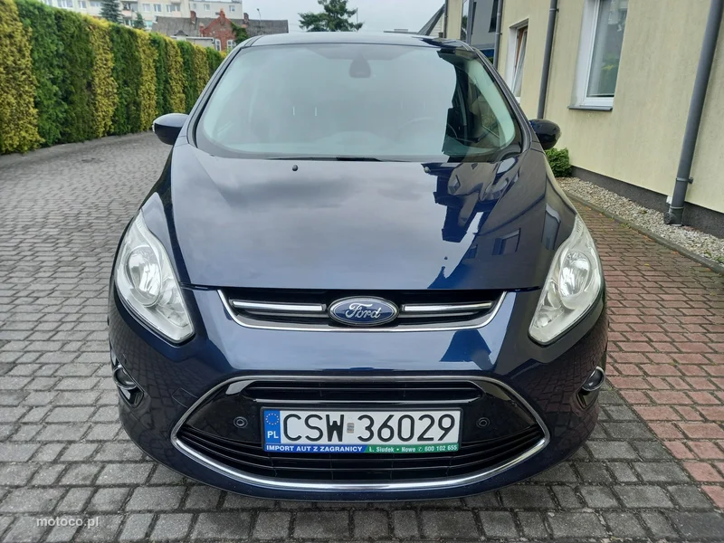 Ford C-Max II 11