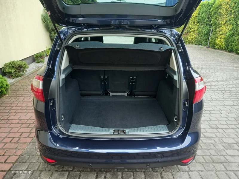 Ford C-Max II 15