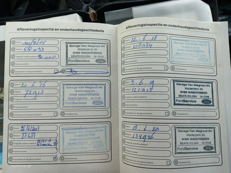 Ford C-Max II 38
