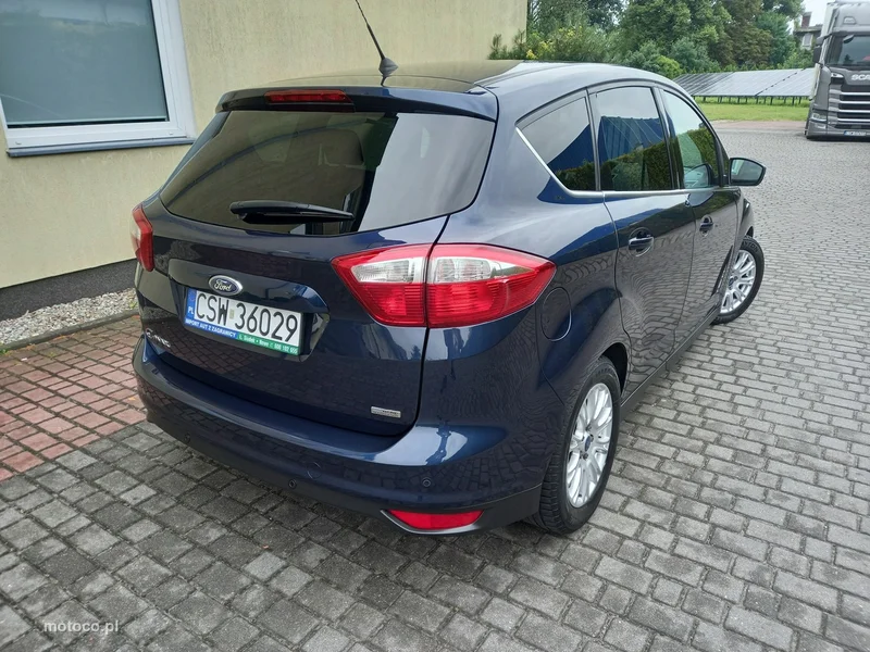 Ford C-Max II 6